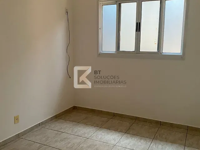 Casa 2 quartos e 2 banheiros, à venda ou para alugar, no bairro Moradas de Itaici em Indaiatuba
