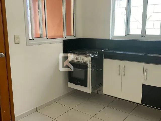 Casa 2 quartos e 2 banheiros, à venda ou para alugar, no bairro Moradas de Itaici em Indaiatuba