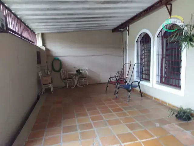 Casa com 280m² 3 quartos e 3 banheiros, à venda, no bairro Jardim Nova Europa em Campinas
