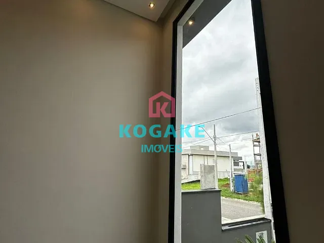 Casa com 250m² 3 quartos e 3 banheiros, à venda, no bairro Parque Nova Esperança em São José dos Campos