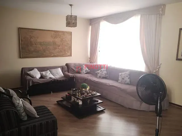 Casa 3 quartos e 5 banheiros, para alugar, no bairro Jardim do Mar em São Bernardo do Campo