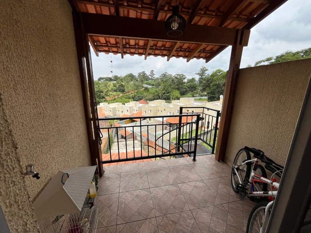 Casa 3 quartos e 4 banheiros, à venda, no bairro Parque Monjolo em Cotia