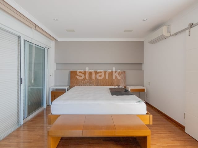 Casa com 370m² 3 quartos e 6 banheiros, à venda, no bairro Jardim Panorama em São Paulo