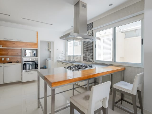 Casa com 370m² 3 quartos e 6 banheiros, à venda, no bairro Jardim Panorama em São Paulo
