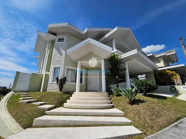 Casa com 320m² 4 quartos e 6 banheiros, à venda, no bairro Urbanova em São José dos Campos