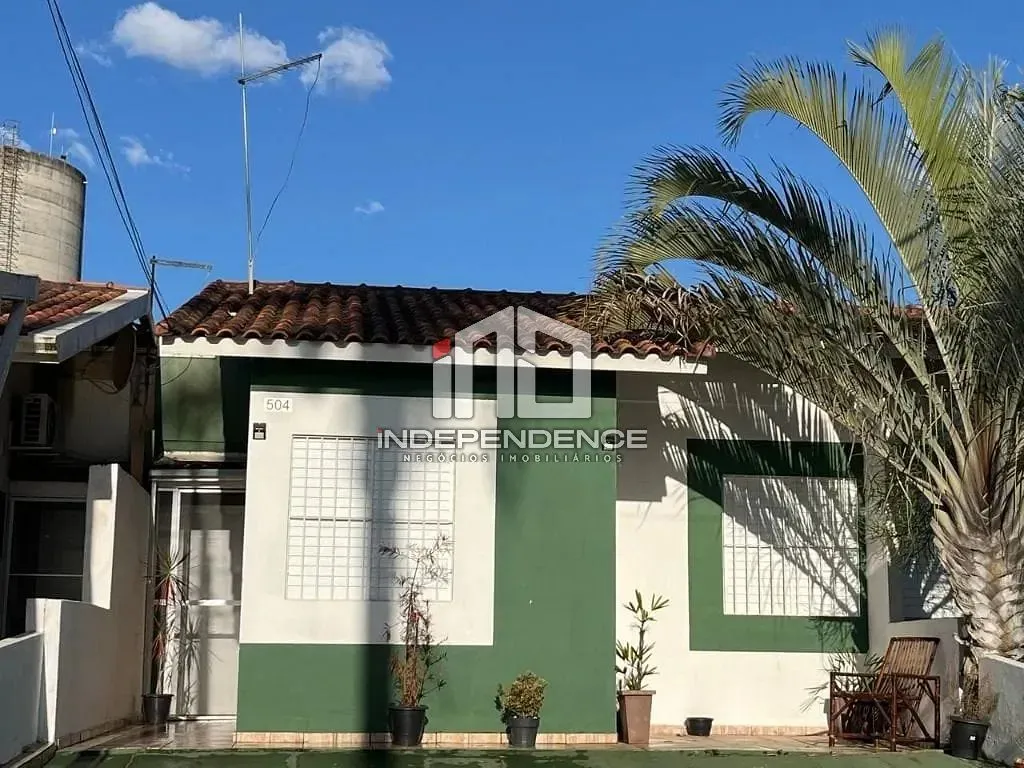 Casa, 2 quartos, 47 m² - Foto 1
