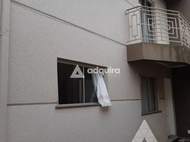 Casa 4 quartos e 3 banheiros, à venda, no bairro Jardim Carvalho em Ponta Grossa