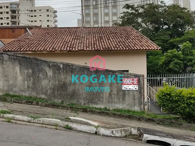 Casa com 385m² 3 quartos e 2 banheiros, à venda, no bairro Jardim Apolo em São José dos Campos