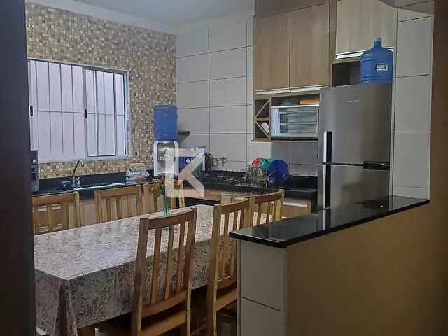 Casa 4 quartos e 3 banheiros, à venda, no bairro Jardim Tropical em Indaiatuba