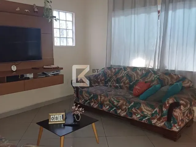 Casa 4 quartos e 3 banheiros, à venda, no bairro Jardim Tropical em Indaiatuba