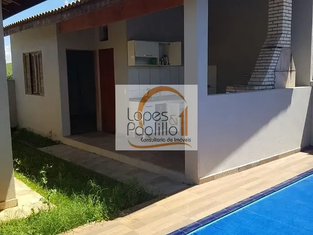 Casa com 150m² 3 quartos e 2 banheiros, à venda ou para alugar, no bairro Condomínio Atibaia Park I em Atibaia
