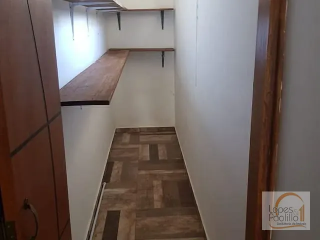 Casa com 150m² 3 quartos e 2 banheiros, à venda ou para alugar, no bairro Condomínio Atibaia Park I em Atibaia