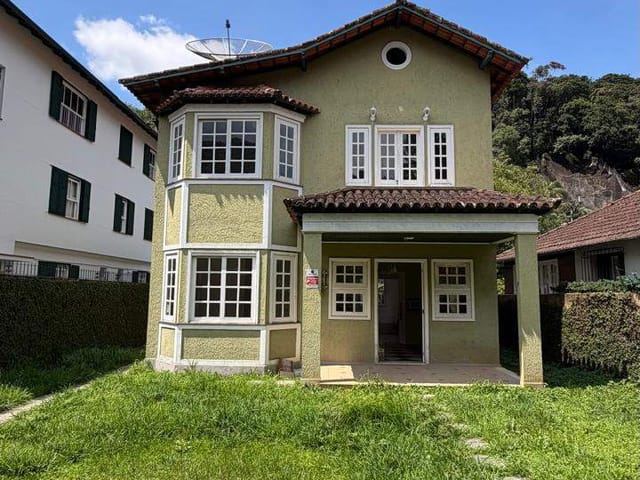Casa para alugar, no bairro Centro em Petrópolis
