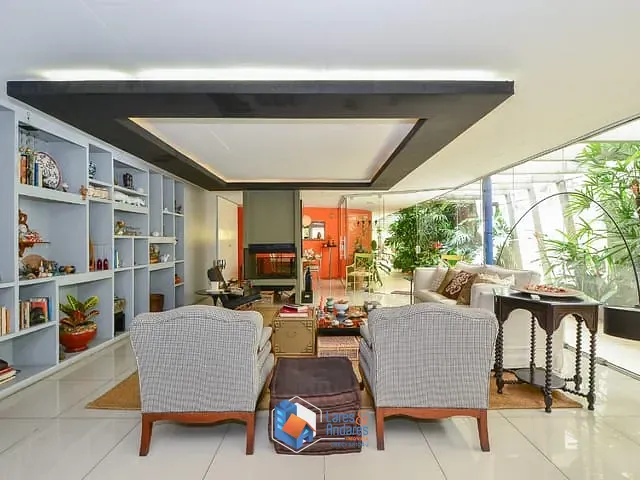 Casa com 500m² 3 quartos e 3 banheiros, à venda, no bairro Brooklin em São Paulo