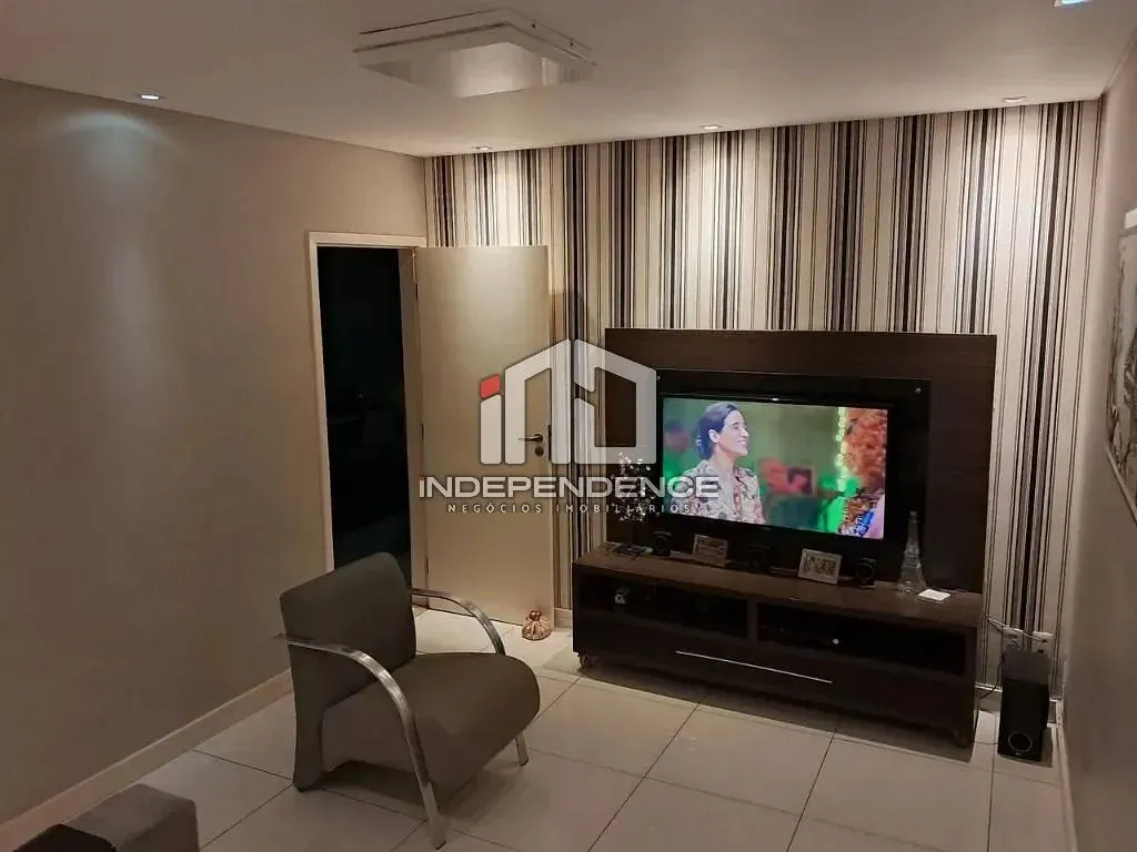 Casa, 4 quartos, 205 m² - Foto 1