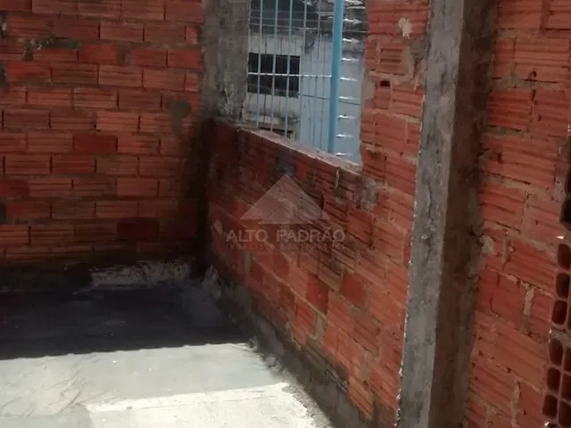 Casa com 290m² 1 quarto e 1 banheiro, à venda, no bairro Jardim Zaira em Mauá