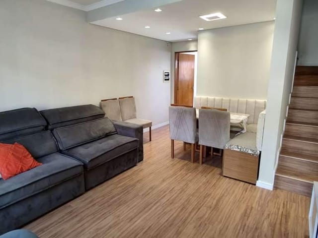 Casa com 75m² 2 quartos e 1 banheiro, à venda, no bairro Jardim Maria Tereza em Cotia
