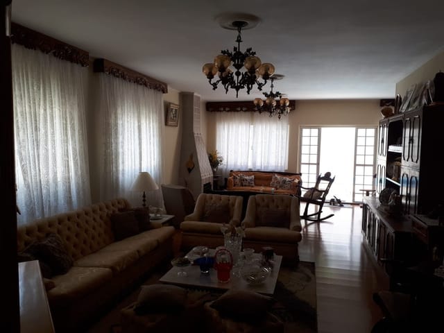 Casa com 360m² 4 quartos e 6 banheiros, à venda, no bairro Alphaville em Santana de Parnaíba
