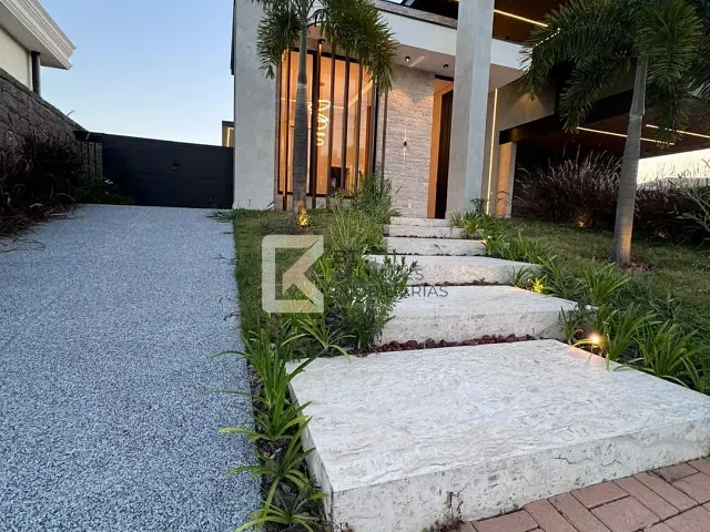 Casa 3 quartos e 4 banheiros, à venda, no bairro Jardim Indaiatuba Golf em Indaiatuba