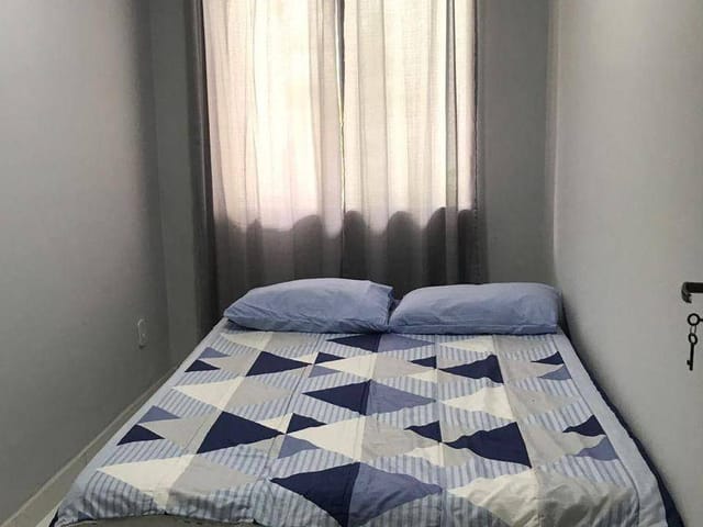 Casa 2 quartos e 1 banheiro, à venda, no bairro Peró em Cabo Frio