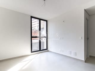 Foto do Casa-Casa em condomínio para venda com 2 quartos, sendo 1 suíte, 121m²
