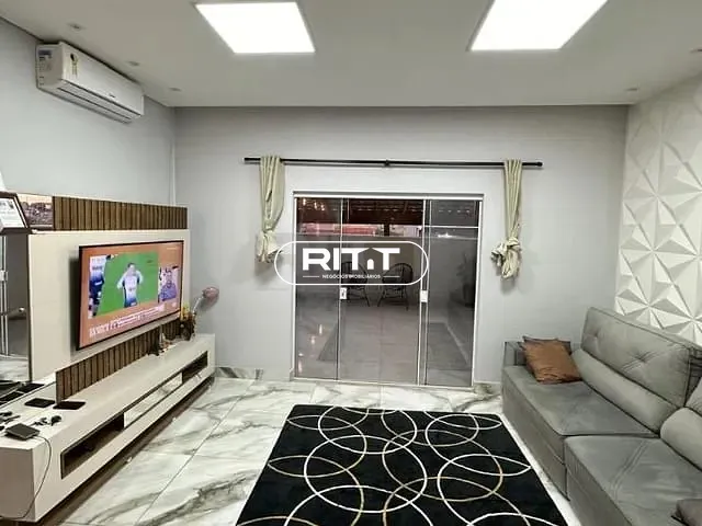 Casa com 200m² 3 quartos e 2 banheiros, à venda, no bairro Residencial Cittá Di Firenze em Campinas