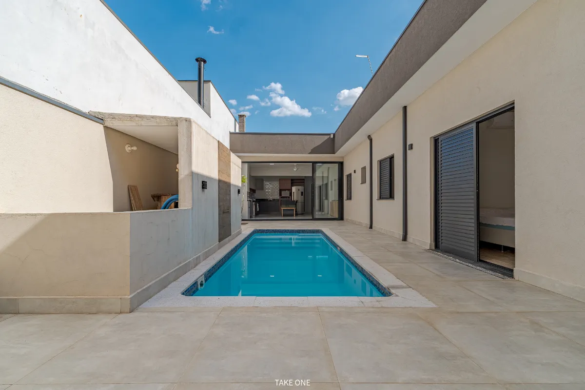 Casa no condomínio Residencial Sao Bento para venda com 3 quartos, sendo 1 suíte, 170m²