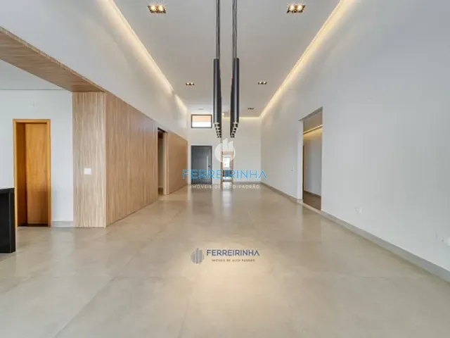 Casa com 600m² 4 quartos e 5 banheiros, à venda, no bairro Urbanova em São José dos Campos