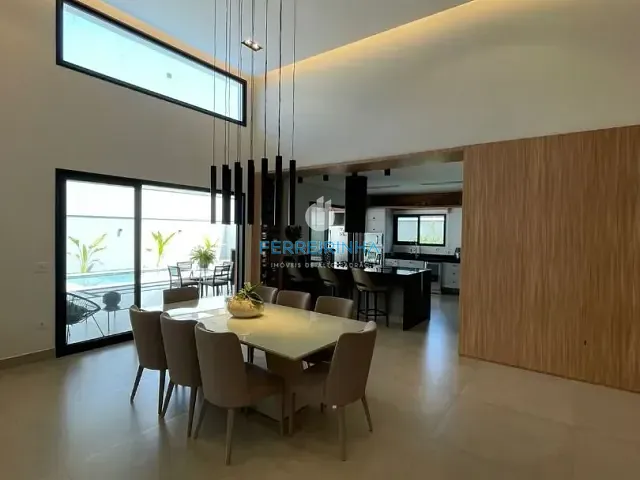 Casa com 600m² 4 quartos e 5 banheiros, à venda, no bairro Urbanova em São José dos Campos