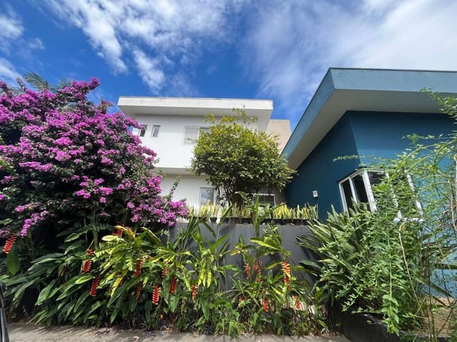 Casa com 683m² 3 quartos e 4 banheiros, à venda, no bairro Nova Higienópolis em Jandira