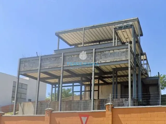Casa com 555m² 5 quartos e 6 banheiros, à venda, no bairro Condomínio Residencial Alphaville II em São José dos Campos