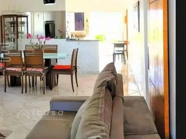 Casa com 360m² 3 quartos e 4 banheiros, à venda, no bairro Condomínio Residencial Mantiqueira em São José dos Campos