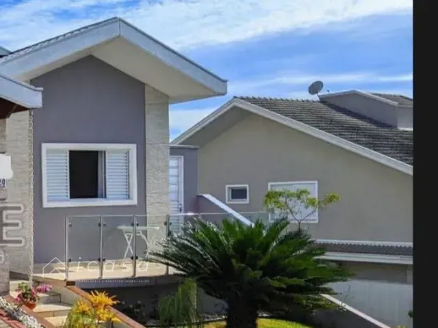 Casa com 360m² 3 quartos e 4 banheiros, à venda, no bairro Condomínio Residencial Mantiqueira em São José dos Campos