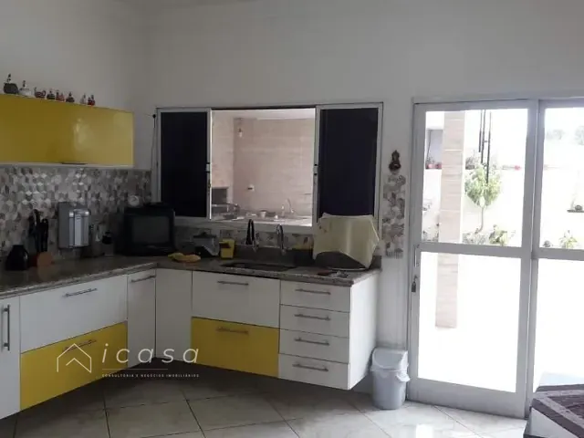 Casa com 360m² 3 quartos e 4 banheiros, à venda, no bairro Condomínio Residencial Mantiqueira em São José dos Campos