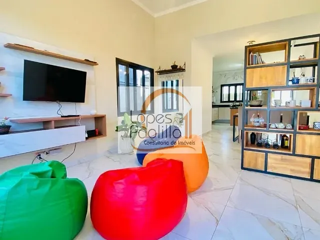 Casa com 384m² 3 quartos e 3 banheiros, à venda, no bairro Serras de Atibaia I em Atibaia