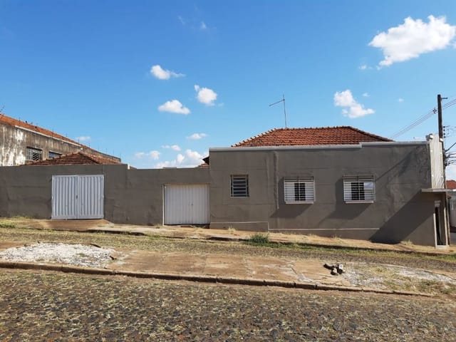 Foto do Casa - Casa com 3 dormitórios à venda, 198 m² por R$ 230.000 - Boa Vista - Uberaba/MG | ZUCATO IMOBILIARIA LTDA