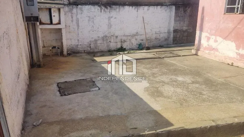Casa, 4 quartos, 240 m² - Foto 16