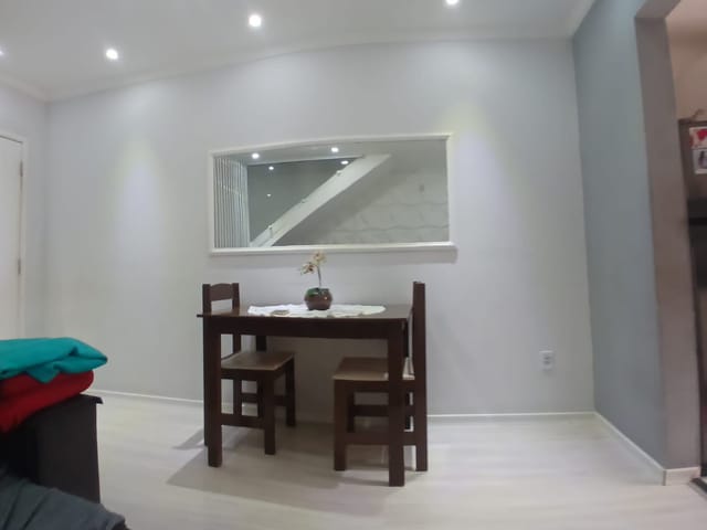 Casa 2 quartos e 2 banheiros, à venda, no bairro Água Espraiada (Caucaia do Alto) em Cotia