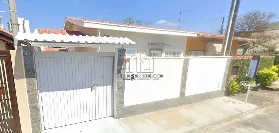 Casa, 2 quartos, 80 m² - Foto 1