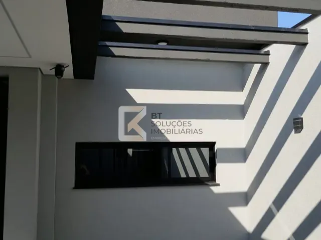 Casa com 150m² 3 quartos e 2 banheiros, à venda, no bairro Jardim Bom Sucesso em Indaiatuba