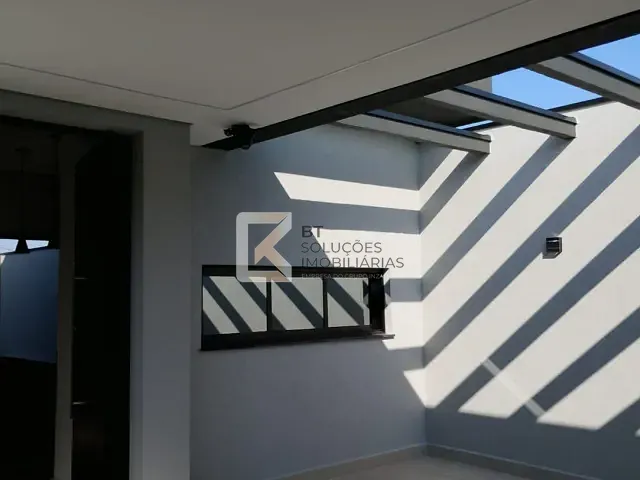 Casa com 150m² 3 quartos e 2 banheiros, à venda, no bairro Jardim Bom Sucesso em Indaiatuba