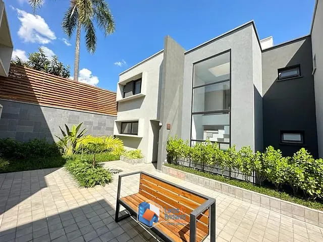Casa com 401m² 4 quartos e 6 banheiros, à venda, no bairro Campo Belo em São Paulo