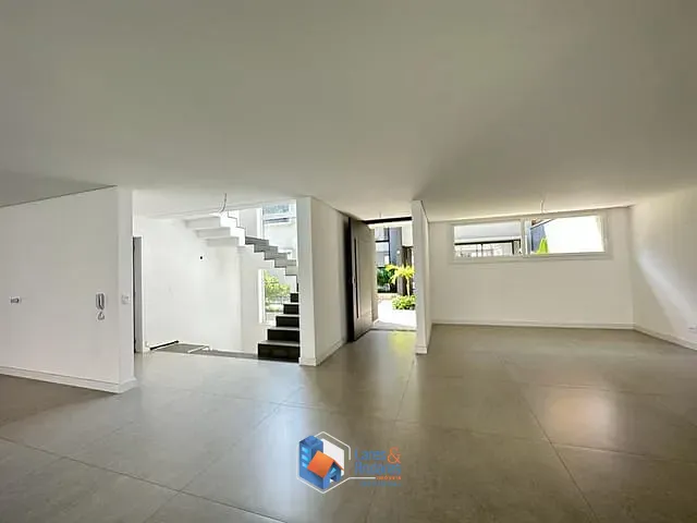 Casa com 401m² 4 quartos e 6 banheiros, à venda, no bairro Campo Belo em São Paulo
