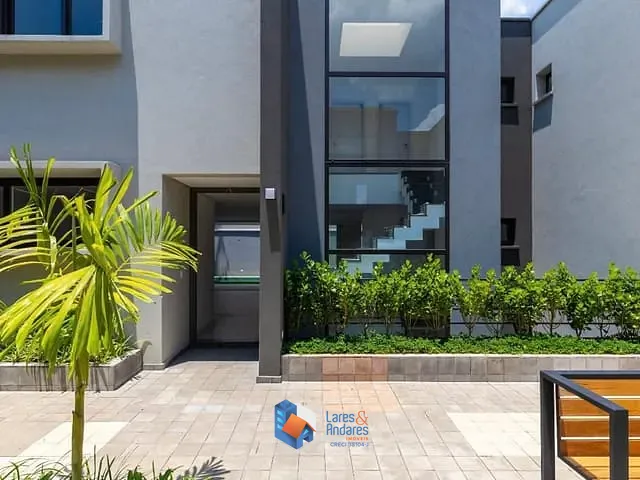 Casa com 401m² 4 quartos e 6 banheiros, à venda, no bairro Campo Belo em São Paulo
