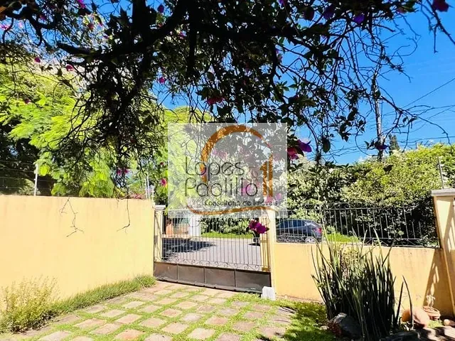 Casa com 500m² 3 quartos e 4 banheiros, à venda, no bairro Vila Petrópolis em Atibaia
