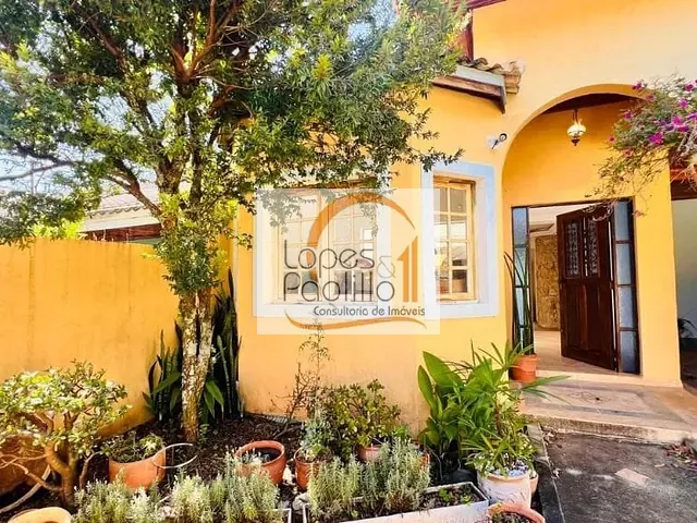 Casa com 500m² 3 quartos e 4 banheiros, à venda, no bairro Vila Petrópolis em Atibaia
