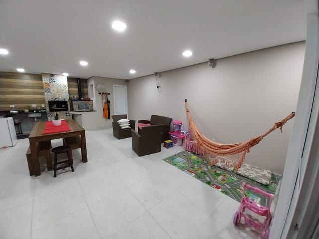 Casa com 250m² 5 quartos e 6 banheiros, à venda, no bairro Urbanova em São José dos Campos