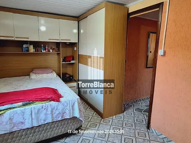 Casa com 144m² 2 quartos e 2 banheiros, à venda, no bairro Uvaranas em Ponta Grossa