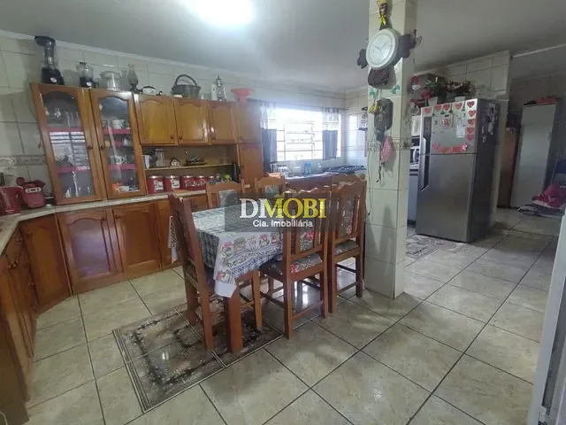 Casa com 390m² 3 quartos e 3 banheiros, à venda, no bairro Morada do Vale III em Gravataí