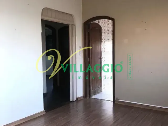Casa com 270m² 3 quartos e 3 banheiros, para alugar, no bairro Vila Cristina em São José do Rio Preto
